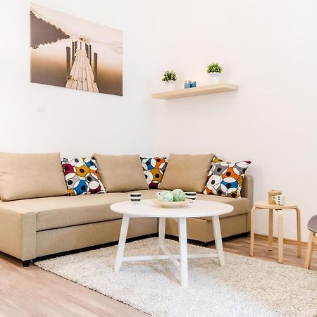 N28 Deluxe Apartment ブダペスト エクステリア 写真