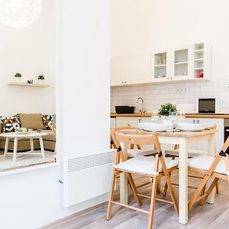N28 Deluxe Apartment ブダペスト エクステリア 写真