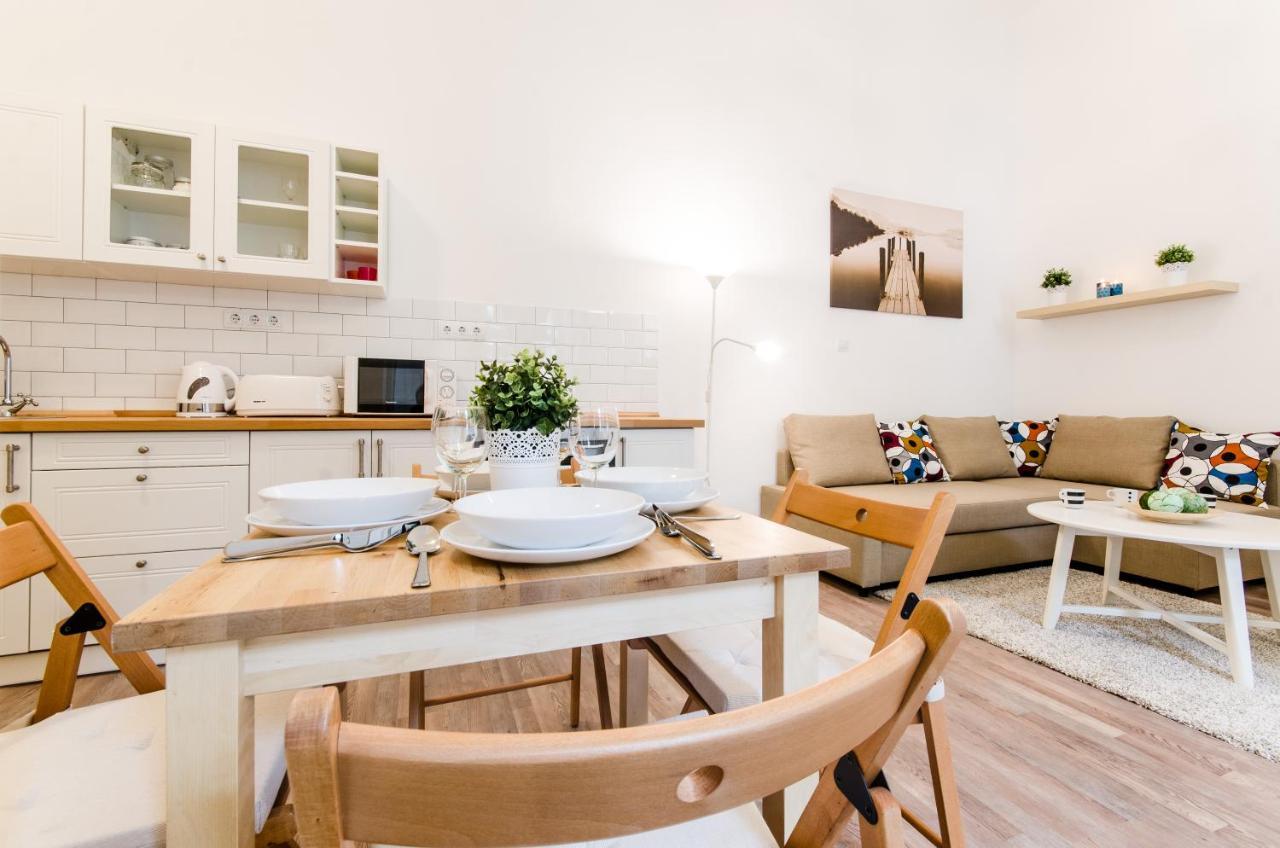 N28 Deluxe Apartment ブダペスト エクステリア 写真